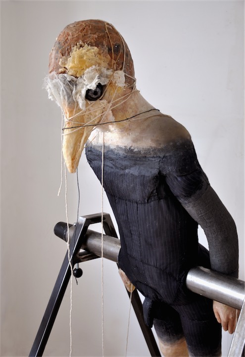 Narmine Sadeg (née en 1955) Homme-oiseau, 2014Techniques mixtesAli Raif Dinçkök Collection, Istanbul